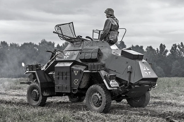 Zırhlı araç SdKfz 222
