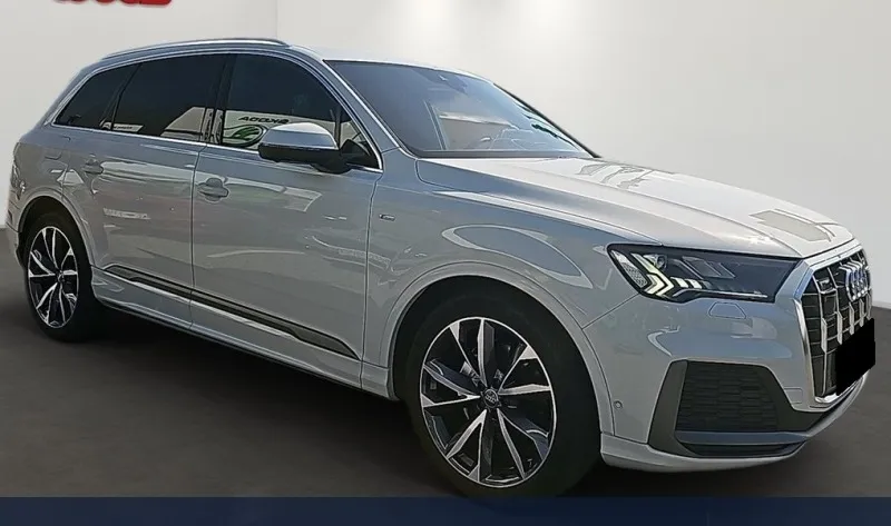 Audi Q7 50TDI Quattro S-Line Image 3